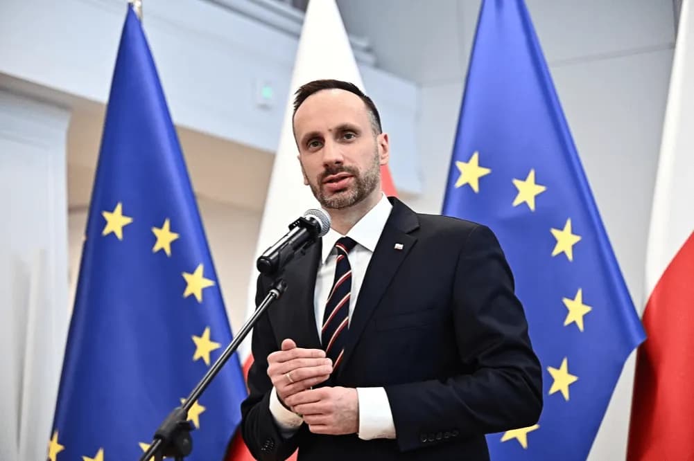 Mjr Janusz Komór - niezłomny aktywista walczący o prawa obywatelskie w Polsce