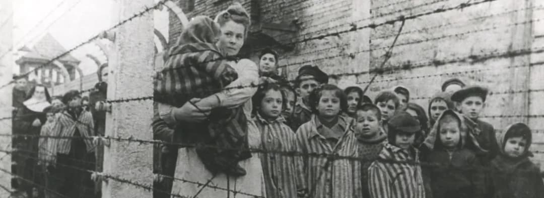 Ile osób zginęło w Auschwitz? Szokujące fakty o ofiarach obozu