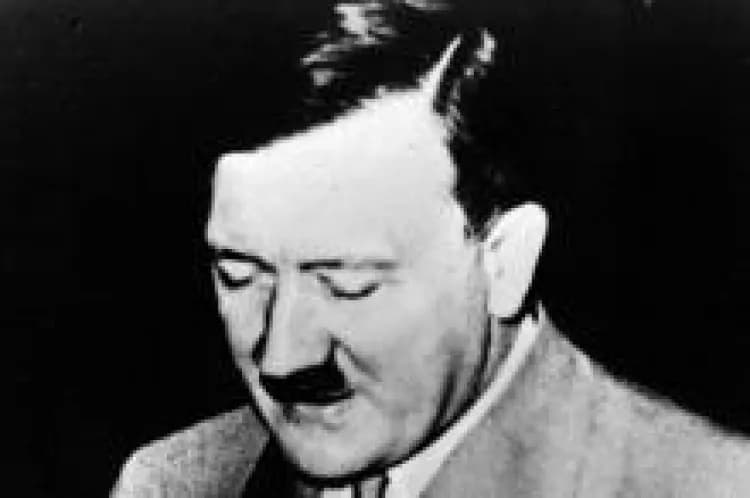 Kim był Adolf Hitler? Poznaj mroczne tajemnice jego życia i wpływu