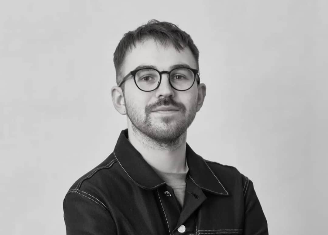 Tomek Opaliński: Niezwykła wizja artysty graficznego i poety