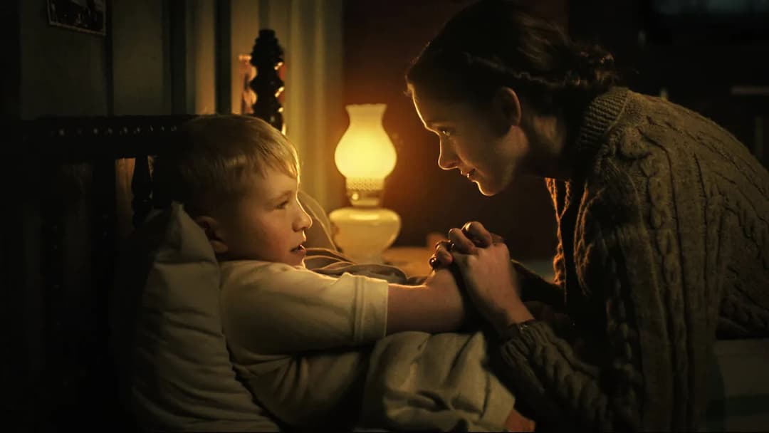 Najważniejsze filmy o Holokauście – historie, które wstrząsają i uczą