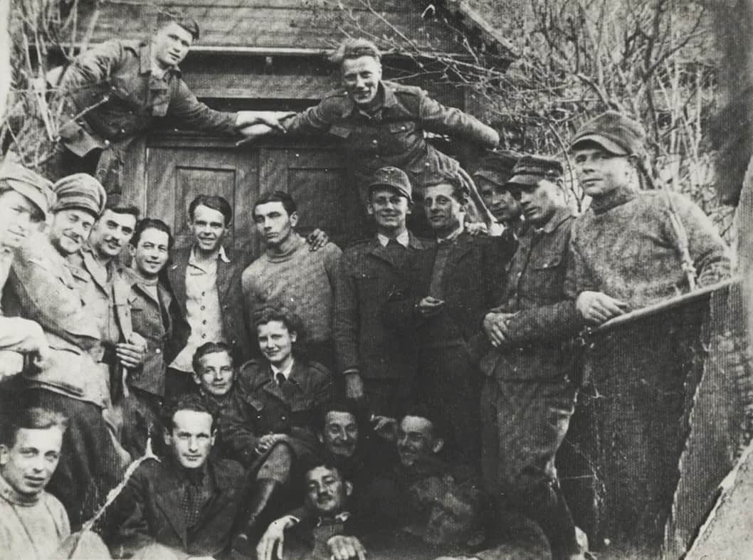 Kompletny spis żołnierzy AK: Wyszukaj przodków i bohaterów wojennych